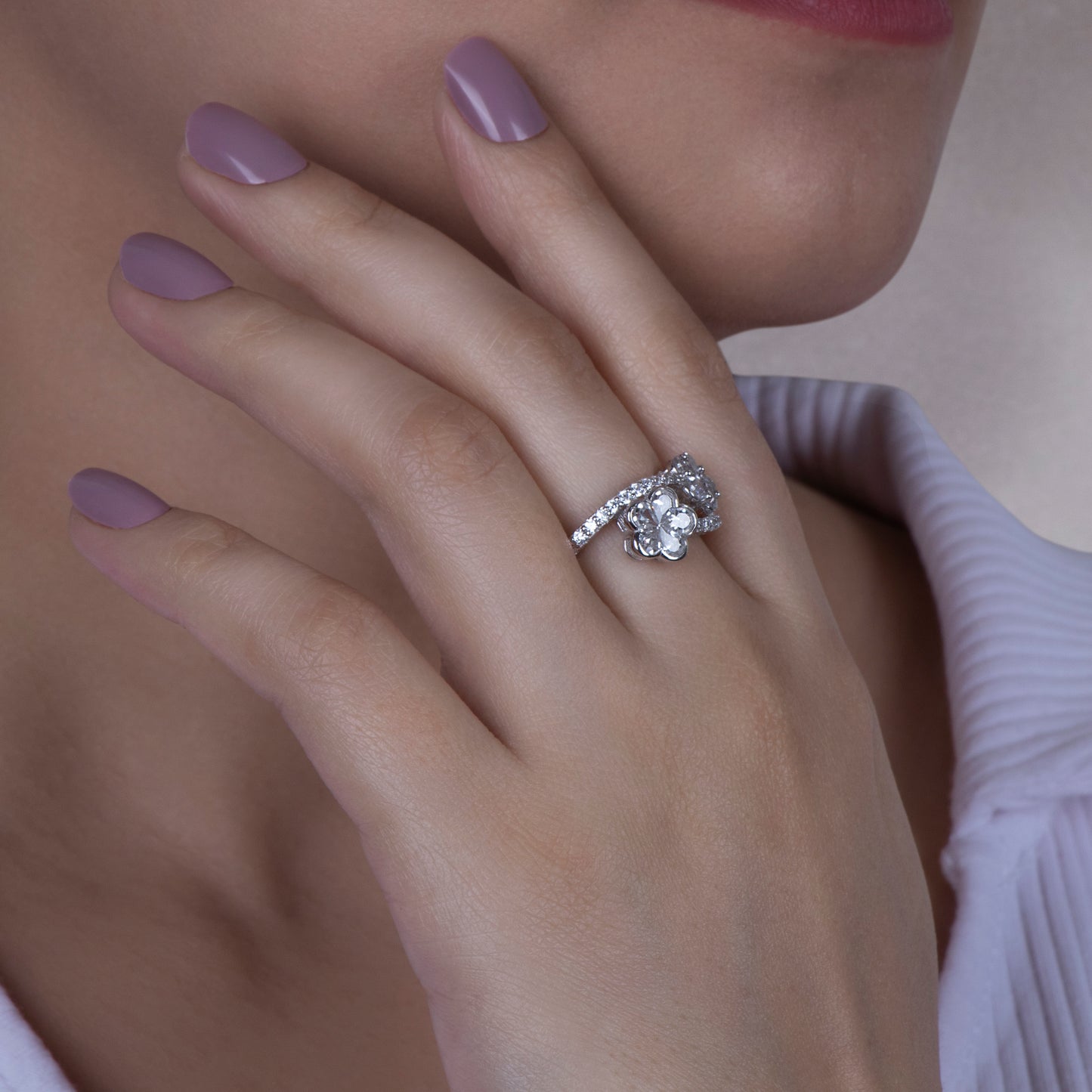 Floral Radiance Ring